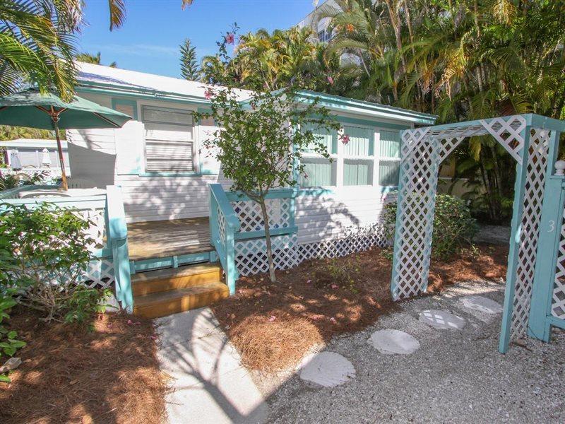 Gulf Breeze Cottages Санибел Экстерьер фото