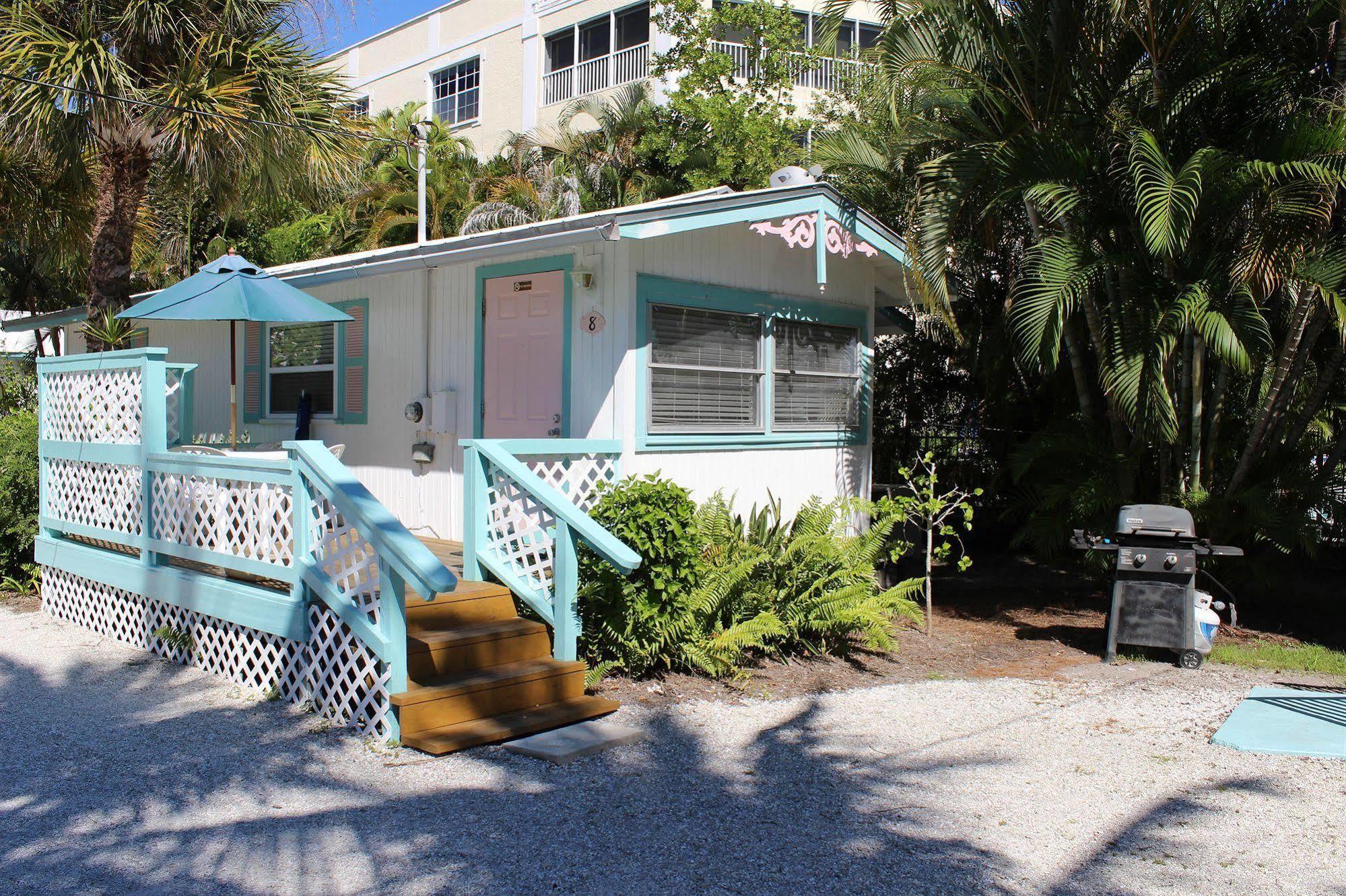 Gulf Breeze Cottages Санибел Экстерьер фото